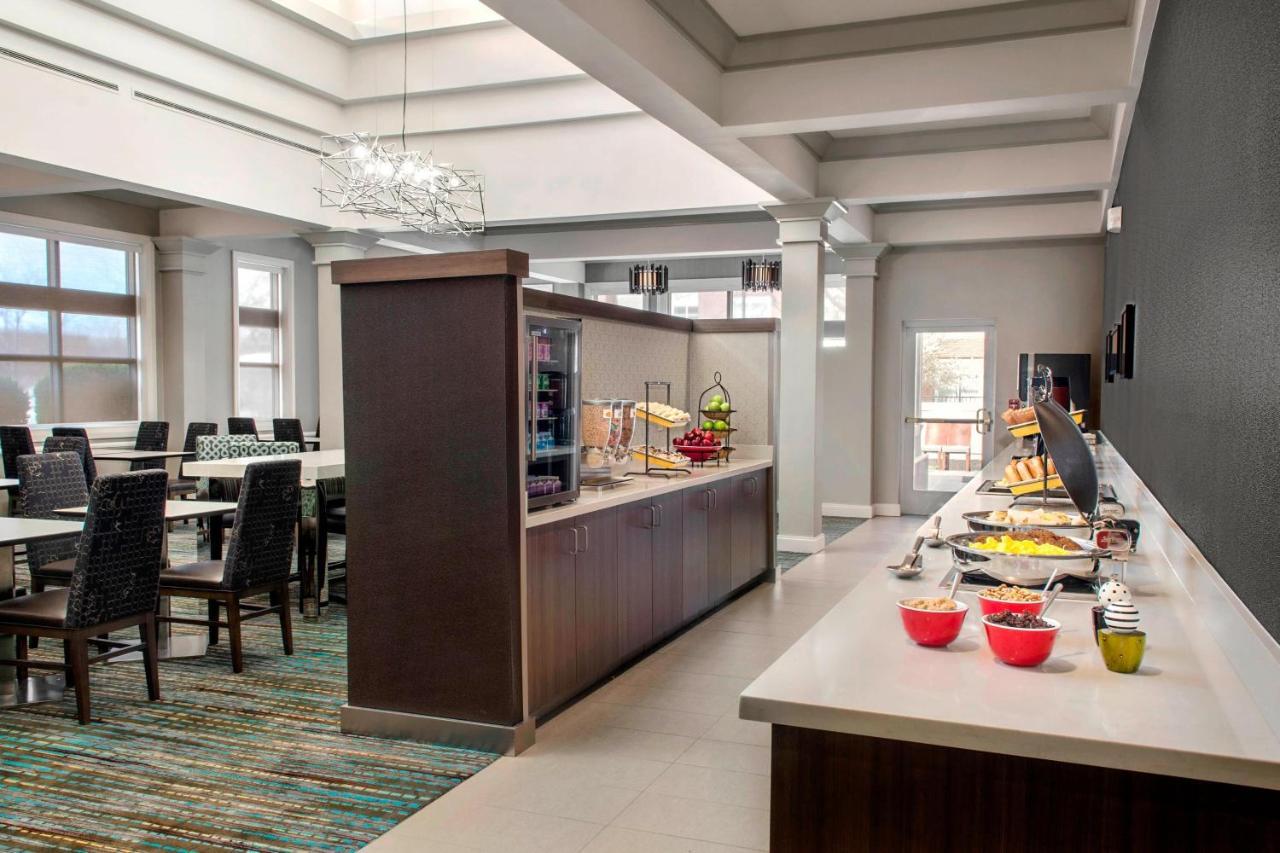 Hotel By Marriott Newark Elizabeth/liberty International Airport Elizabeth